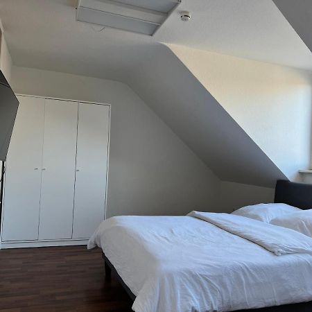 Moebliertes Wohnung Am Geroweiher Moenchengladbach Dış mekan fotoğraf
